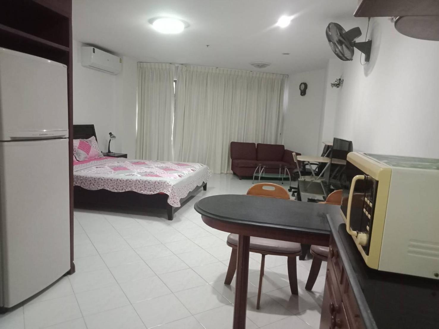View Talay 2 Suite Apartments Джомтьен Экстерьер фото