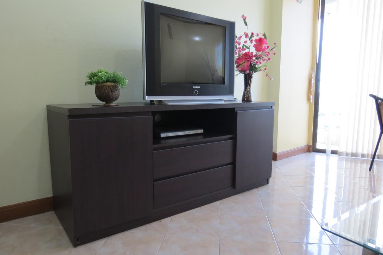 View Talay 2 Suite Apartments Джомтьен Экстерьер фото